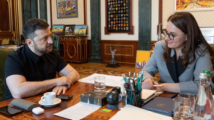 ЖЕНА НА ЧЕЛОТО НА УКРАИНСКАТА ВЛАДА Зеленски ја постави Јулија Свириденко за премиер