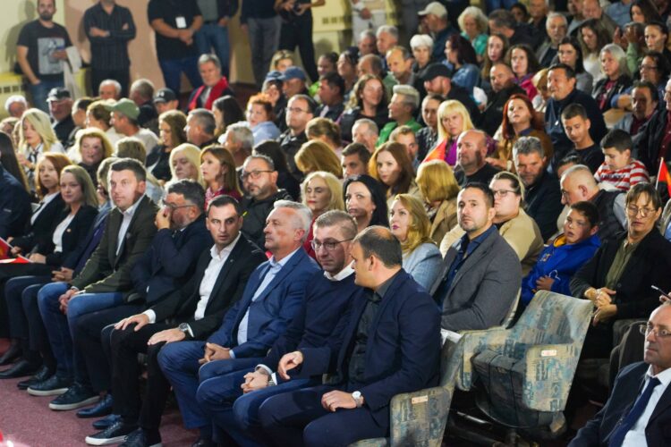 ПО ИЗБОРИТЕ ЌЕ СЕ СТАВИ КРАЈ НА КОРУМПИРАНОТО ПРАВОСУДСТВО Како бели мечки ги штитат СДСМ и ДУИ, порача Мицкоски