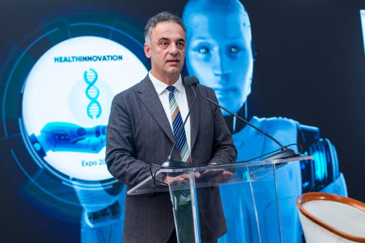 ДИГИТАЛИЗАЦИЈА ЗА ЗДРАВСТВО КОЕ УЧИ, АНАЛИЗИРА И РЕАГИРА НАВРЕМЕ Темел на еднакво достапни услуги, порача Алиу