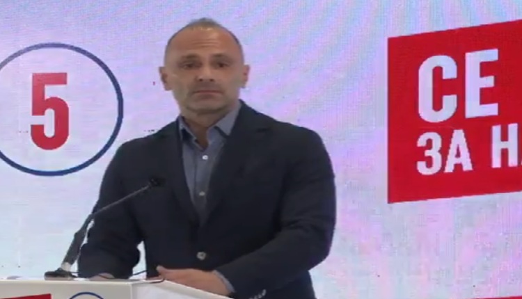 ТУЃИ ОСТАВКИ ПРИФАЌА, СВОЈА НЕ ДАВА! Лидерот на СДСМ најавува нов почеток за партијата