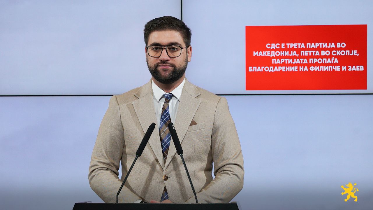 БЛАГОДАРЕНИЕ НА ЗАЕВ И НА ФИЛИПЧЕ, СДСМ ПРОПАЃА Народот ја казни нивната аздисаност и ноншалантност, порача Манасиевски