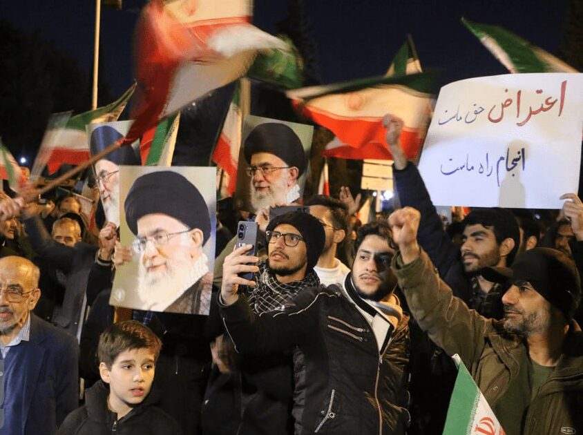 ЕВРОПСКАТА УНИЈА НЕ ПОДДРЖУВА ПРОМЕНА НА РЕЖИМОТ ВО ИРАН Битна е стабилноста и почитување на човековите права