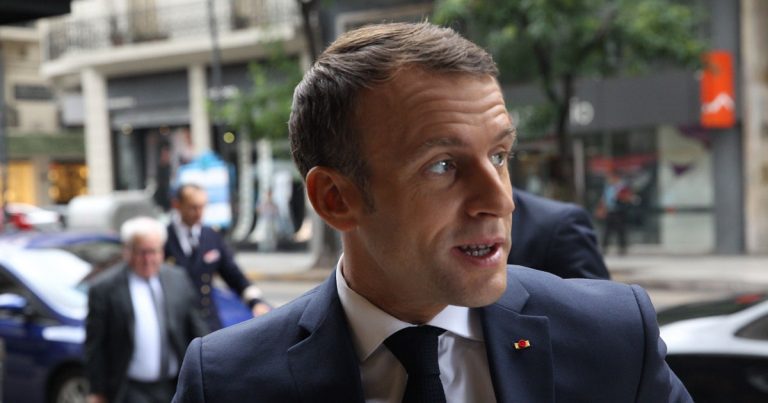 НЕ САКАМЕ ДА БИДЕМЕ ВАЗАЛИ НА САД И НА КИНА Макрон повикува на коалиција против двете сили