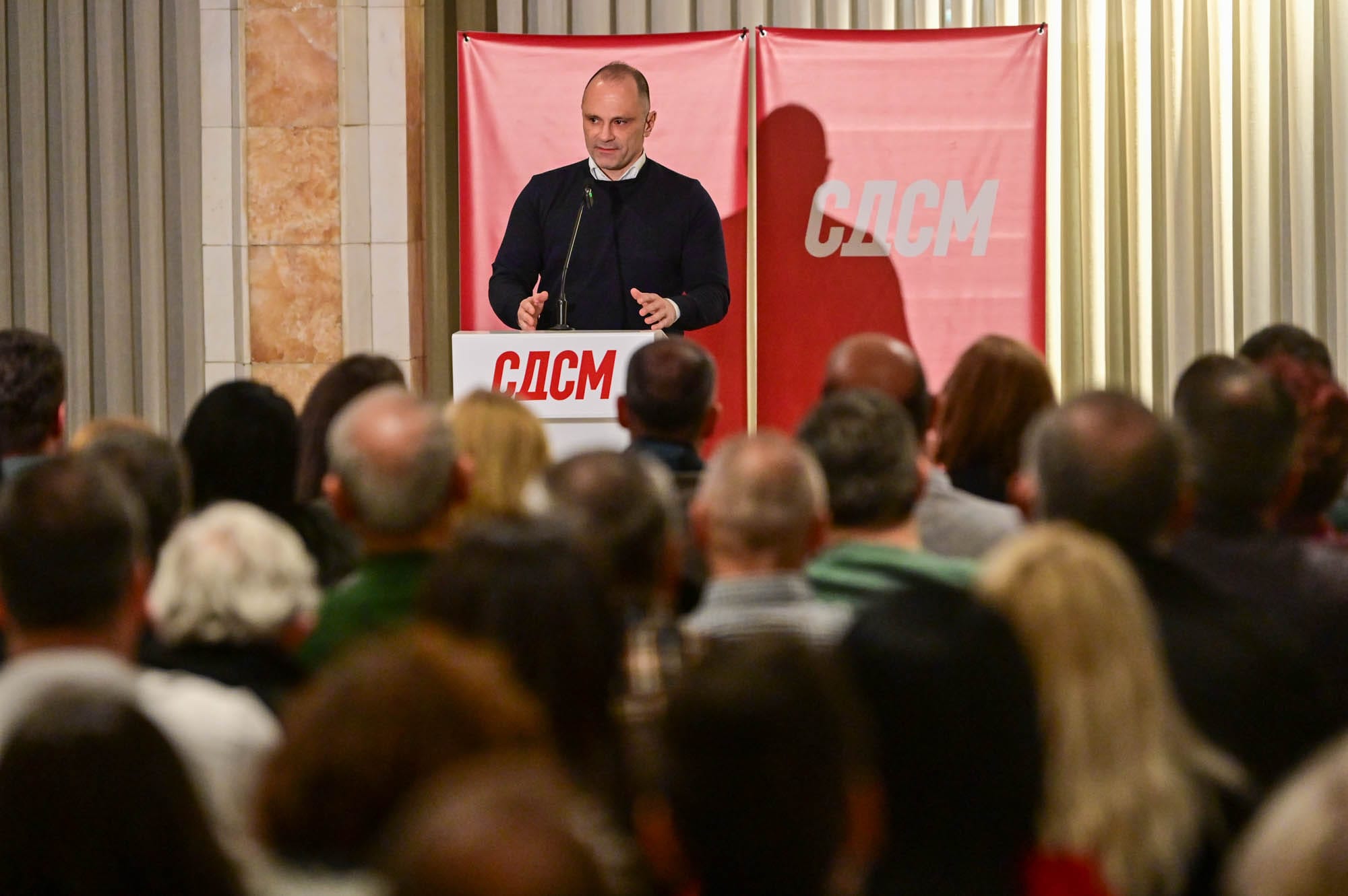 НЕМА ДА ДОЗВОЛАМ ПЛАТЕНИ ПОДЕЛБИ ВО СДСМ Според Филипче во партијата има група платена од ВМРО-ДПМНЕ