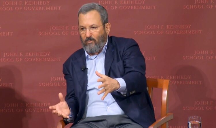 ПОРАНЕШНИОТ ИЗРАЕЛСКИ ПРЕМИЕР ЕХУД БАРАК ЧЕСТО ПРЕСТОЈУВАЛ ВО СТАН НА ЕПСТИН ВО ЊУЈОРК Му бил гостин и после пресудата за подведувње малолетнички