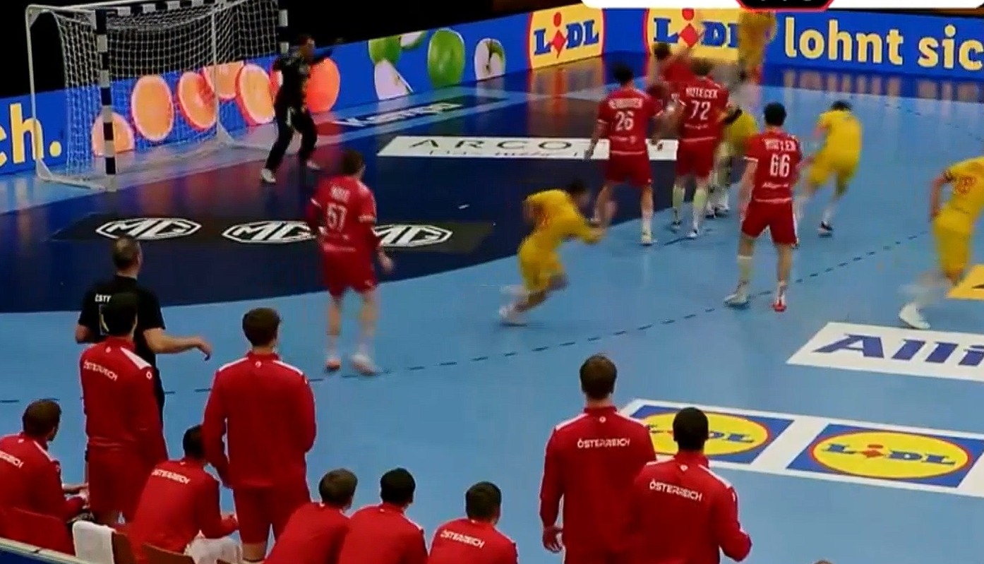 КУЗМАНОВСКИ СПАСИ ВО ПОСЛЕДНА СЕКУНДА Македонија извлече реми против Австрија