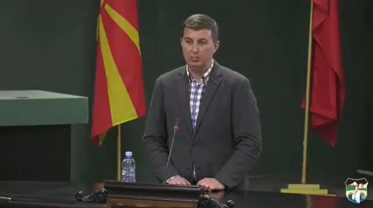 ЛИНИЈАТА 35 НЕ Е УКИНАТА Левица шири лажни вести, Мисајлески бара Давчева јавно да се извини