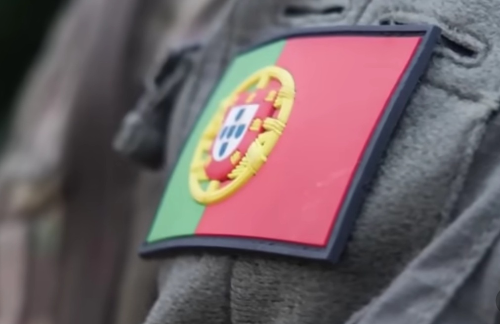 ПОРТУГАЛИЈА Е ПРОТИВ СОЗДАВАЊЕ ПОСЕБНА ЕВРОПСКА АРМИЈА Лисабон сака да ја зајакне својата војска во НАТО, на чело со САД