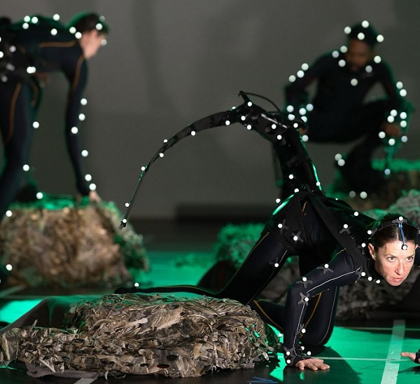 УНИКАТНА ПРЕТСТАВА НА ШВАЈЦАРСКИ КОРЕОГРАФ ВО МКЦ Почнува програмата Dance Tech на фестивалот Танц фест