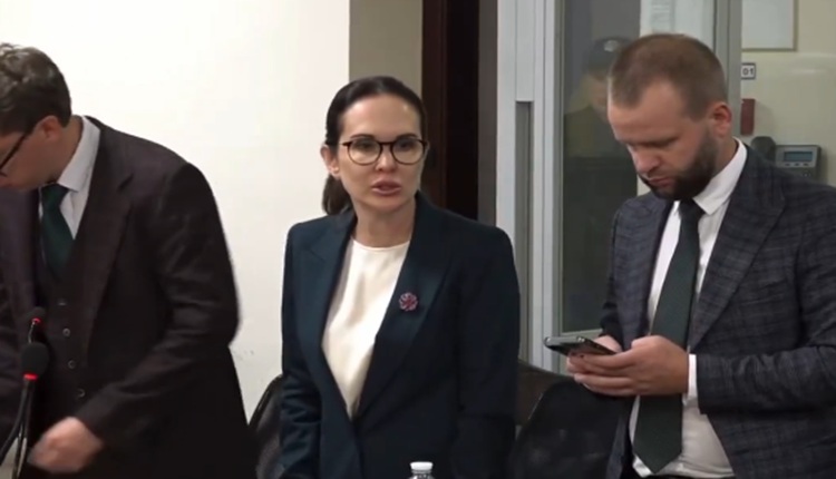📽️ ЗЕЛЕНСКИ ЈА РАЗРЕШИ, ПА ЗАВРШИ ВО ПРИТВОР Поранешната заменичка осомничена во голема корупциска афера